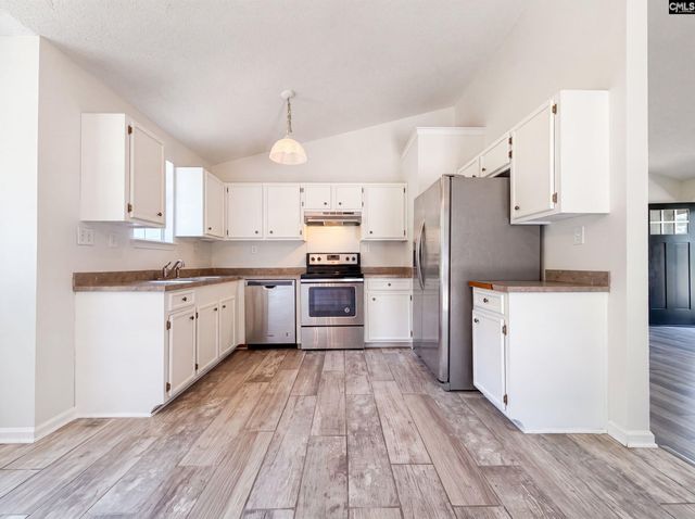600 Railgate Loop, Lugoff, SC 29078