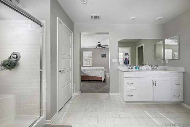 13642 Gray Hawk Way, Valley Center, CA 92082