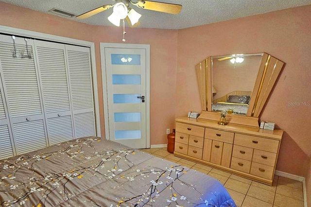 9301 TOURNAMENT DRIVE, Hudson, FL 34667