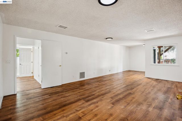 601 Burns Ave, Aptos, CA 95003