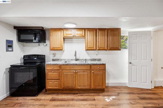 601 Burns Ave, Aptos, CA 95003