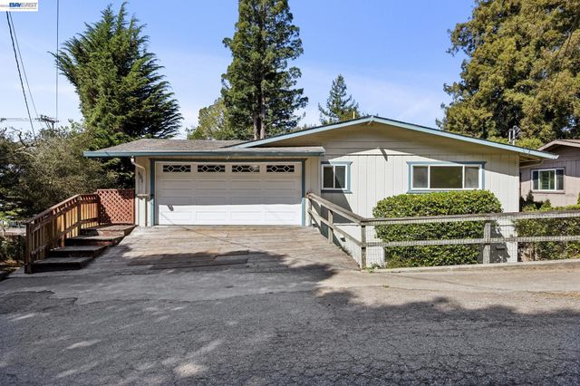 601 Burns Ave, Aptos, CA 95003