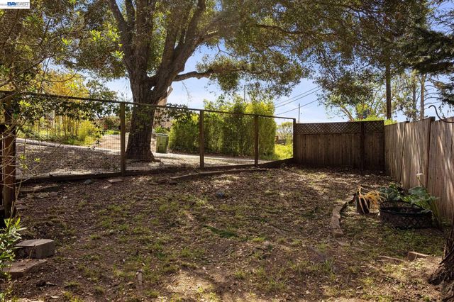 601 Burns Ave, Aptos, CA 95003