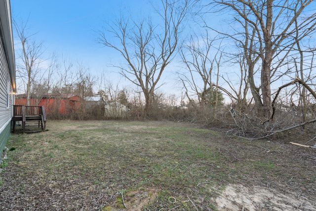 308 Spurgeon Ave, Hohenwald, TN 38462