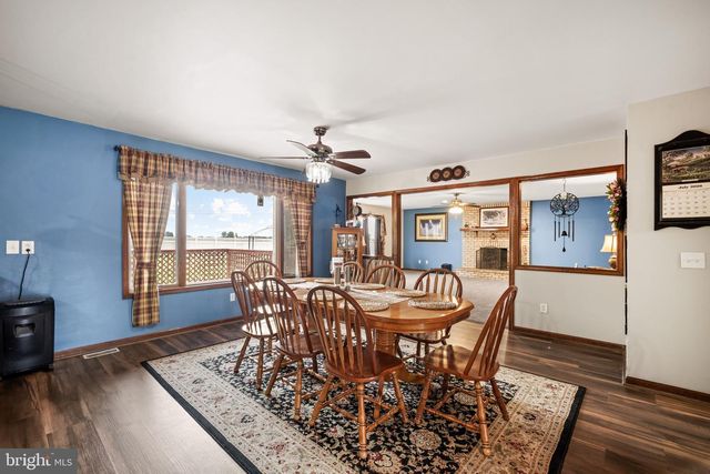 15 W HICKORY LN, Pilesgrove, NJ 08098