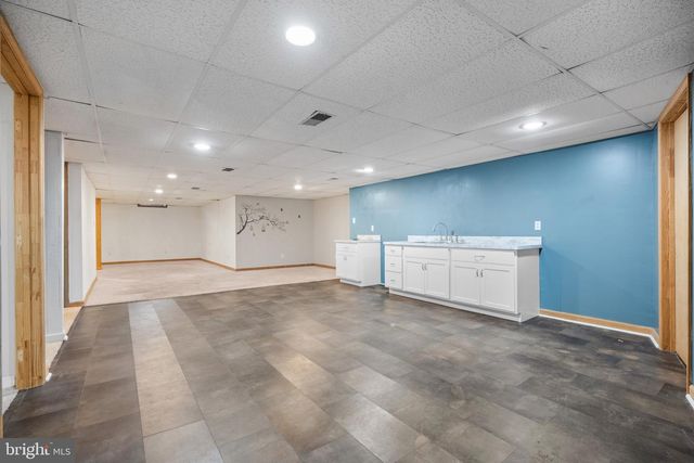 15 W HICKORY LN, Pilesgrove, NJ 08098