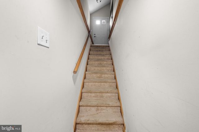 15 W HICKORY LN, Pilesgrove, NJ 08098