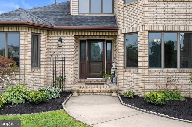 15 W HICKORY LN, Pilesgrove, NJ 08098