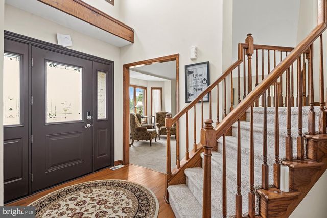 15 W HICKORY LN, Pilesgrove, NJ 08098