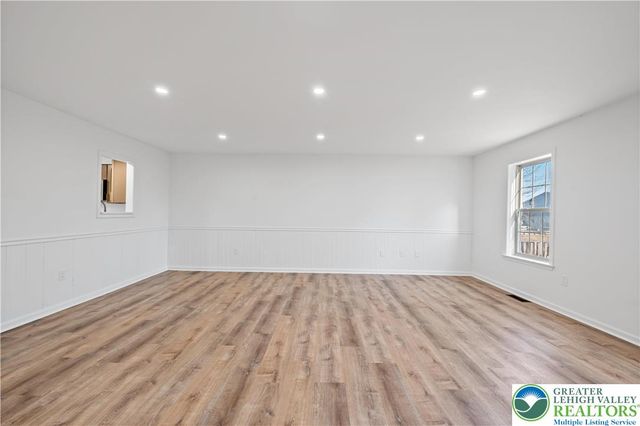 314 Ridgeview Drive, Alburtis Boro, PA 18011