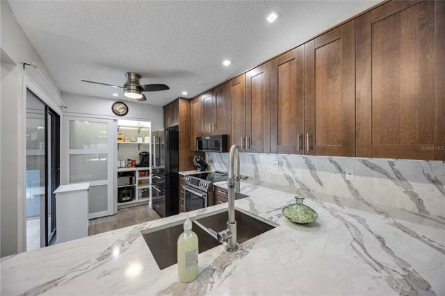 4408 PARK LAKE TERRACE S 4408, Bradenton, FL 34209