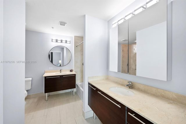 1900 N Bayshore Dr 2512, Miami, FL 33132