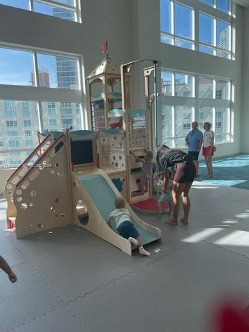 1900 N Bayshore Dr 2512, Miami, FL 33132