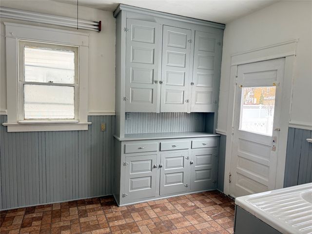 1026 W 31ST Street, Erie, PA 16508