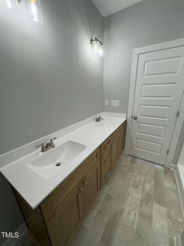 112 Lynn Lane, Selma, NC 27576