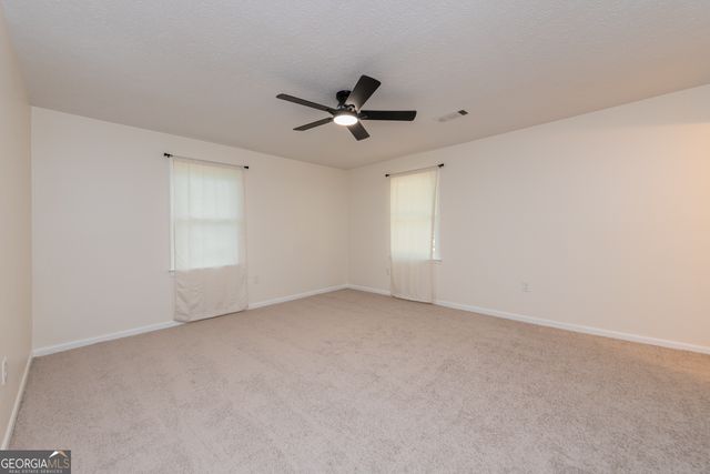 139 Old Oak Road, Byron, GA 31008