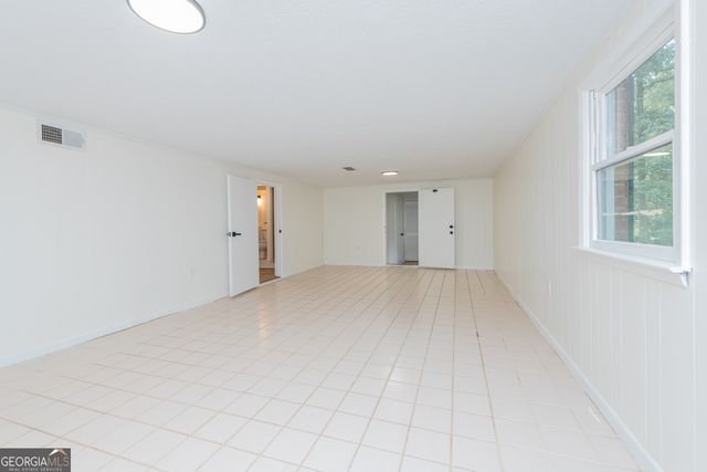 139 Old Oak Road, Byron, GA 31008