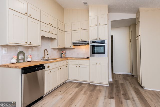 139 Old Oak Road, Byron, GA 31008