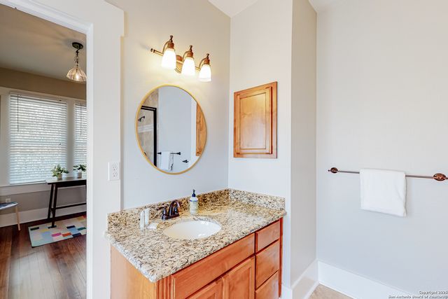 619 CEDAR ST, San Antonio, TX 78210
