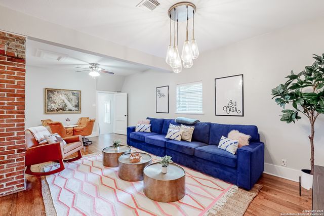 619 CEDAR ST, San Antonio, TX 78210
