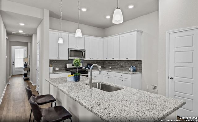 2537 Seabream Drive, San Antonio, TX 78253