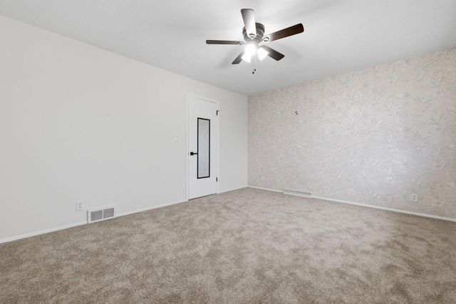 1604 87th PLACE, Kenosha, WI 53143
