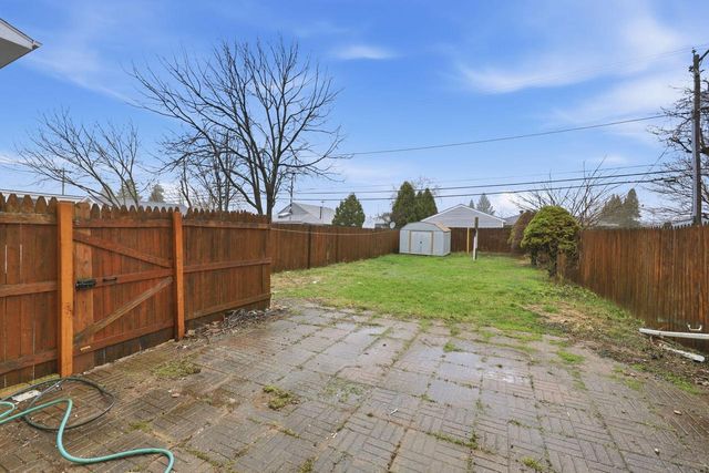 1604 87th PLACE, Kenosha, WI 53143