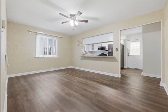1604 87th PLACE, Kenosha, WI 53143