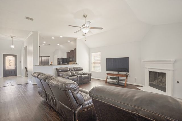 14317 Mariposa Lily Lane, Fort Worth, TX 76052
