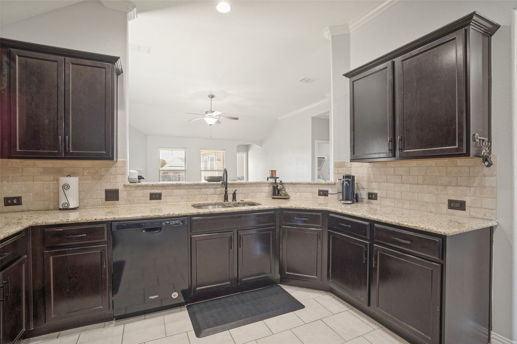 14317 Mariposa Lily Lane, Fort Worth, TX 76052 — photo 5
