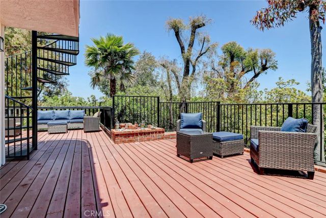 10 Cambridge, Manhattan Beach, CA 90266