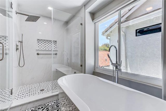 10 Cambridge, Manhattan Beach, CA 90266