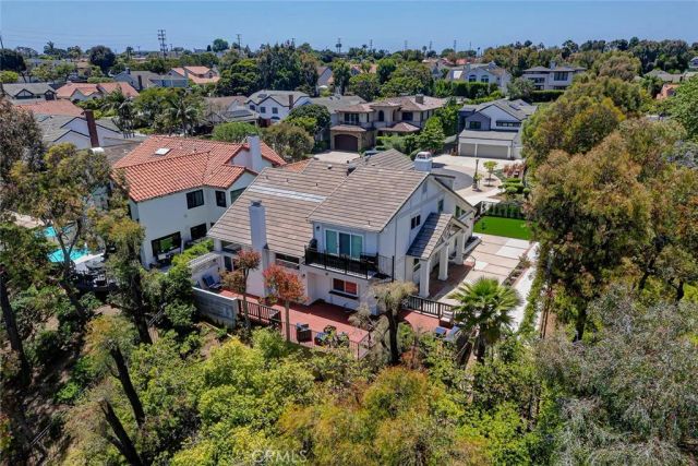 10 Cambridge, Manhattan Beach, CA 90266