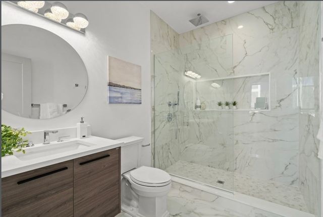 160 W 7th St 4, Boston, MA 02127