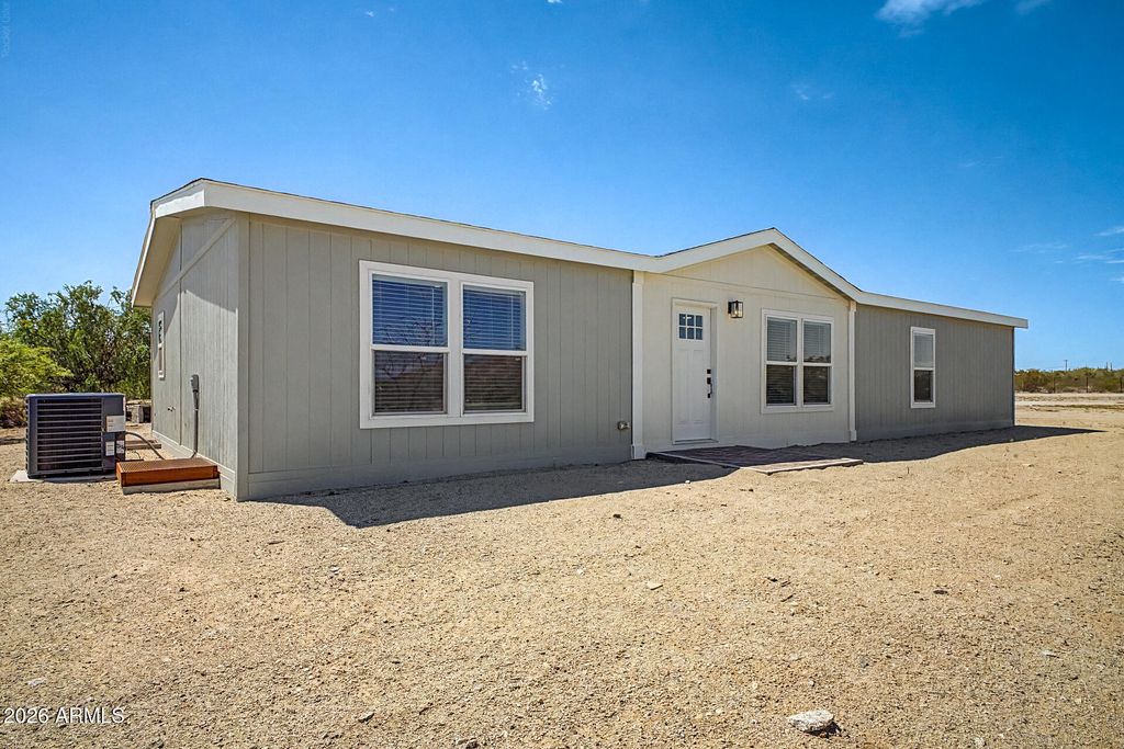 29279 N BRENNER PASS Road, San Tan Valley, AZ 85144 — exterior