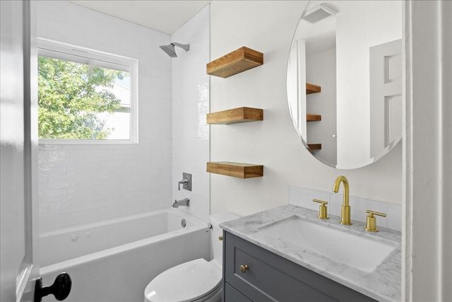 1629 W 12th ST, Austin, TX 78703