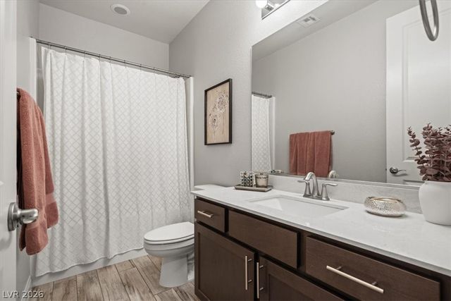 6320 Regina Ridge Street, Las Vegas, NV 89149