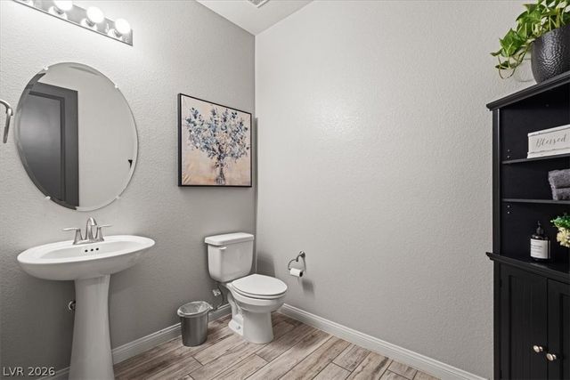 6320 Regina Ridge Street, Las Vegas, NV 89149