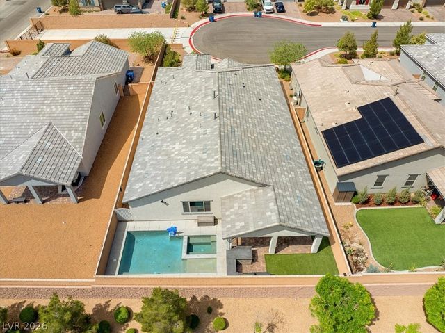 6320 Regina Ridge Street, Las Vegas, NV 89149