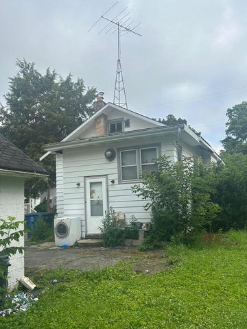 807 Prospect AVENUE, Oshkosh, WI 54901