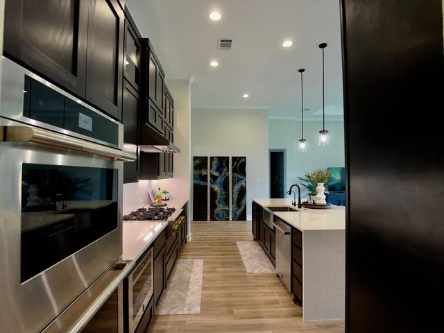 113 Spence LN, Liberty Hill, TX 78642