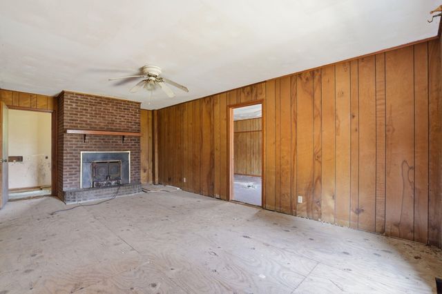 320 Guppy Way, Saint Stephen, SC 29479