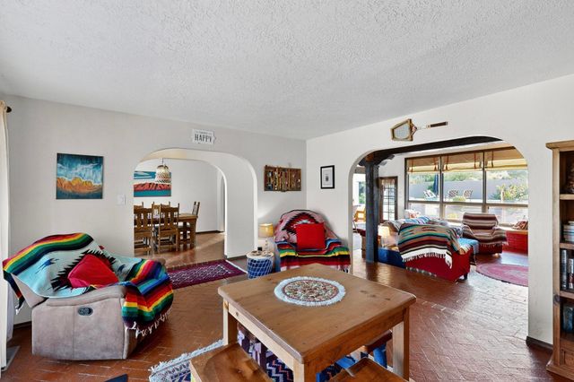 997 Lynx Loop NE, Albuquerque, NM 87122