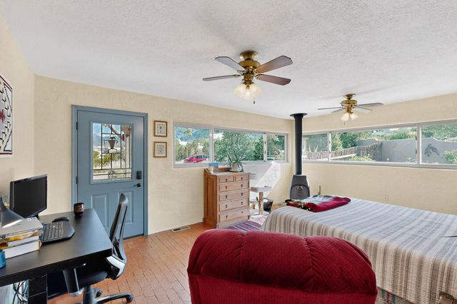 997 Lynx Loop NE, Albuquerque, NM 87122