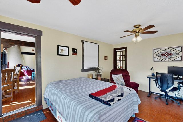 997 Lynx Loop NE, Albuquerque, NM 87122