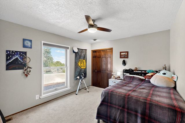 997 Lynx Loop NE, Albuquerque, NM 87122