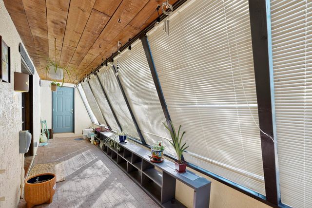 997 Lynx Loop NE, Albuquerque, NM 87122