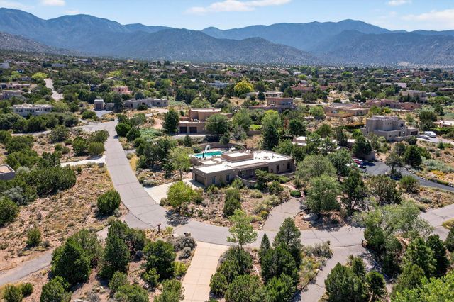 997 Lynx Loop NE, Albuquerque, NM 87122