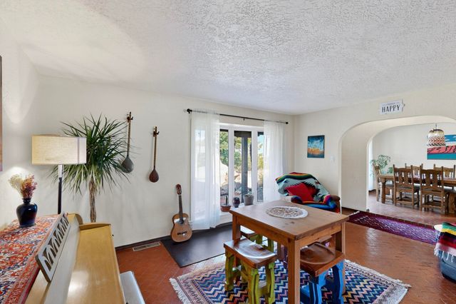 997 Lynx Loop NE, Albuquerque, NM 87122