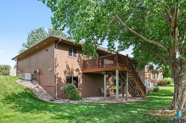 3505 S Micah Cir Circle, Sioux Falls, SD 57103